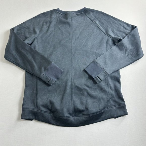 Under Armour Women's Size‎ M Pullover Sweatshirt Gray Long Sleeve Sweater Fleece - Picture 2 of 8